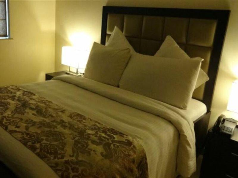 Casa de Bengaluru Hotel Bagian luar foto