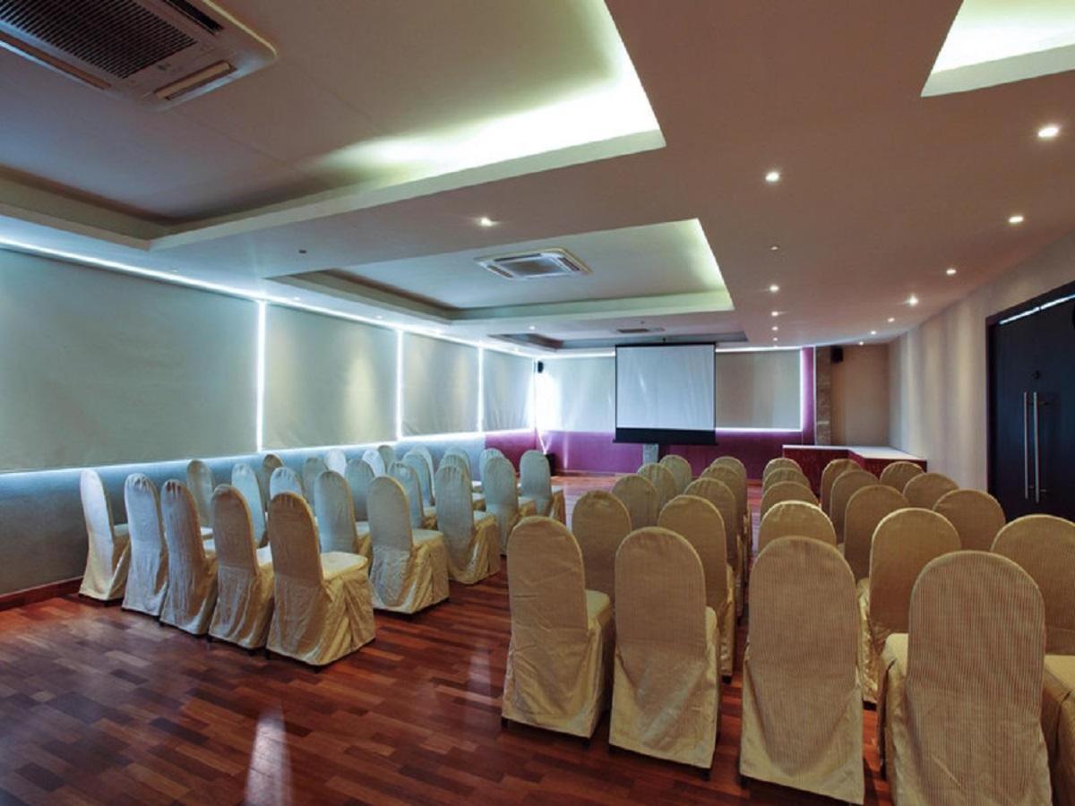 Casa de Bengaluru Hotel Bagian luar foto